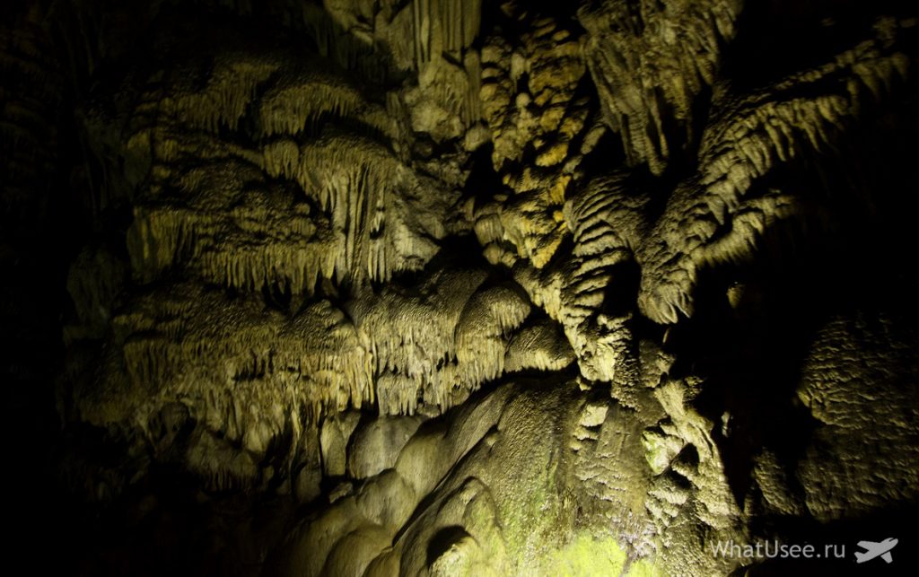 Пещера Зевса на плато Лассити