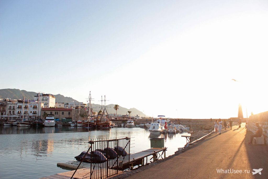 Старый порт в Кирении