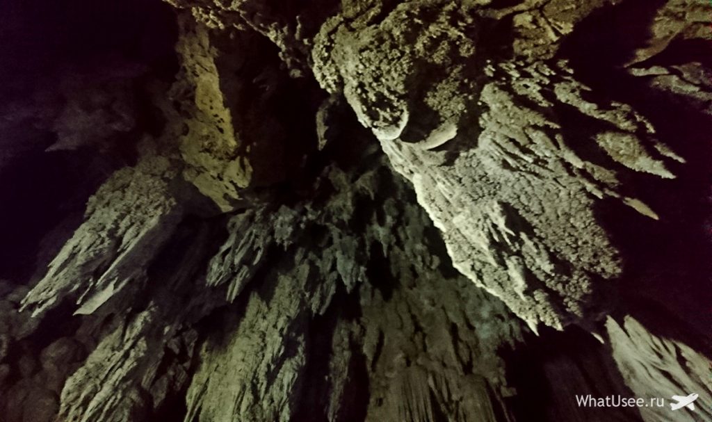 Коралловая пещера в Чео Лан