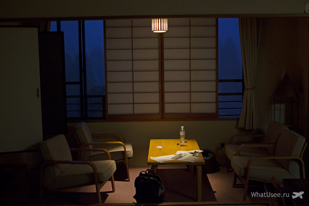 Комната в традиционном рёкане в Хаконе